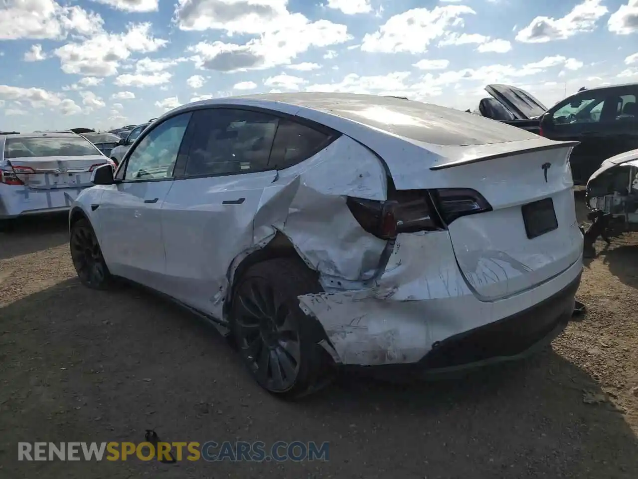 2 Photograph of a damaged car 7SAYGDEF8PF711009 TESLA MODEL Y 2023