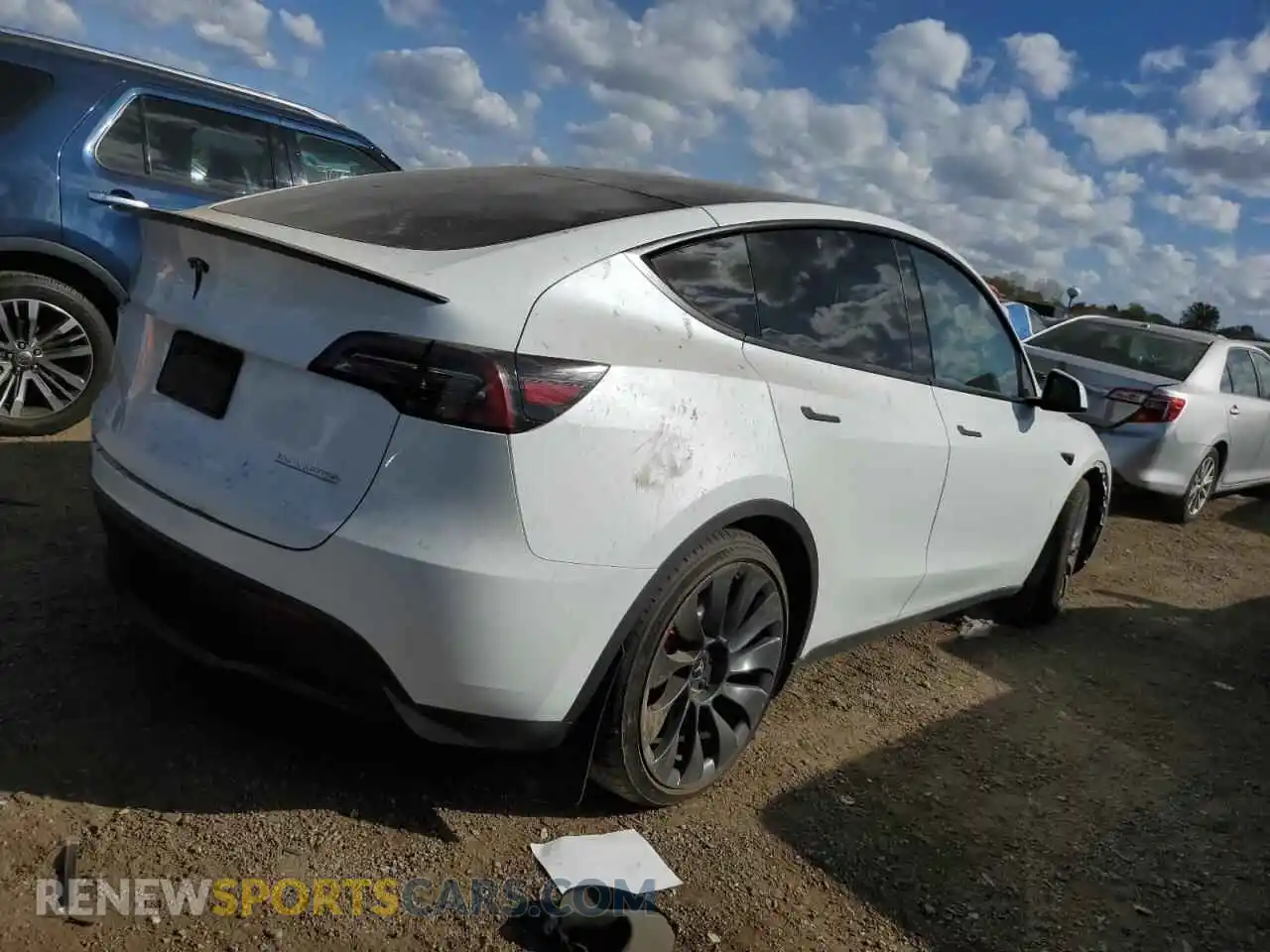 3 Photograph of a damaged car 7SAYGDEF8PF711009 TESLA MODEL Y 2023