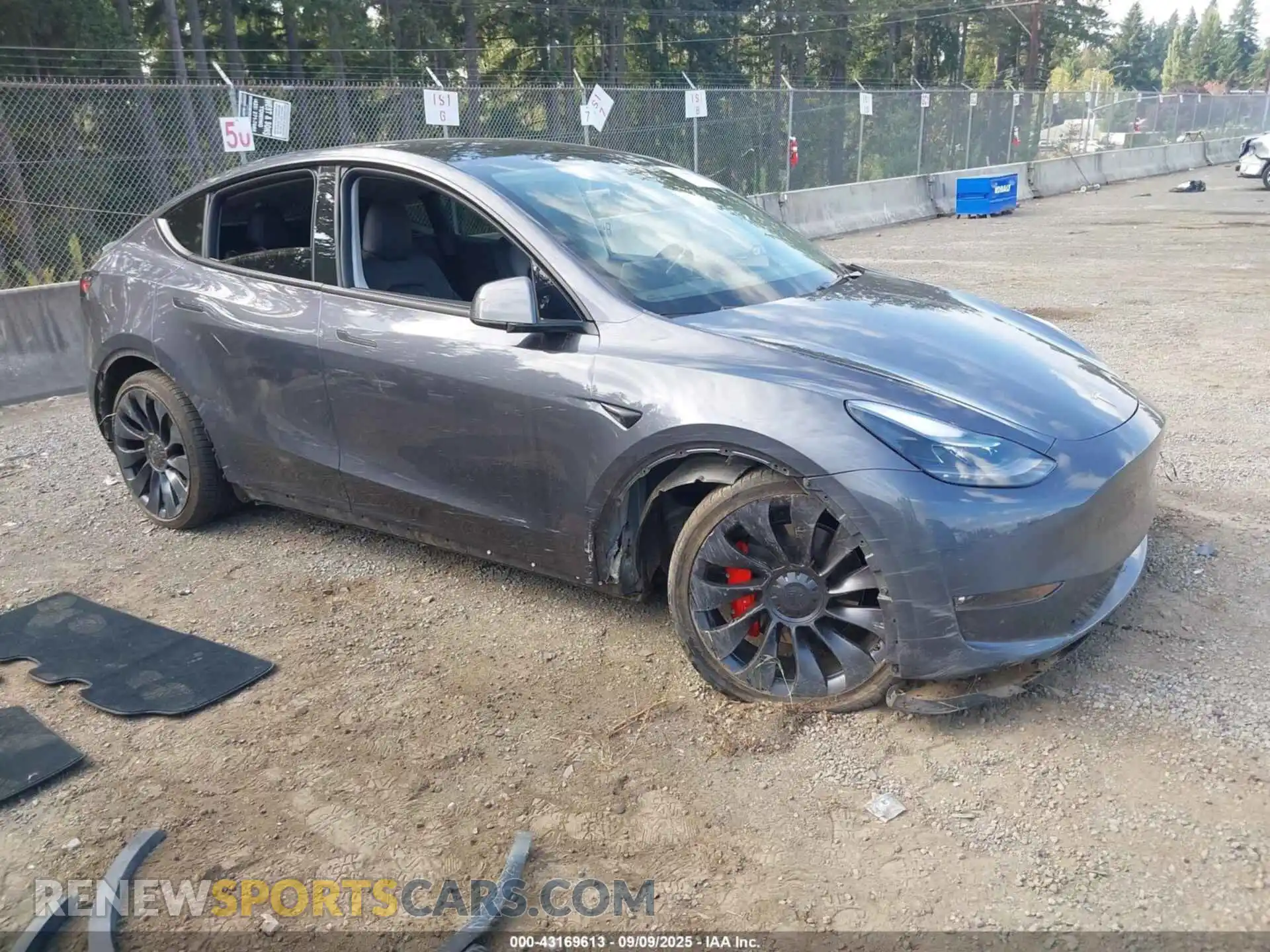 1 Photograph of a damaged car 7SAYGDEF8PF936241 TESLA MODEL Y 2023