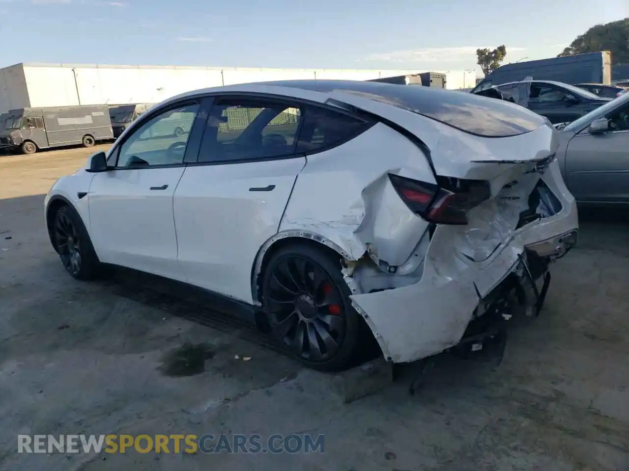 2 Photograph of a damaged car 7SAYGDEF9PF624087 TESLA MODEL Y 2023