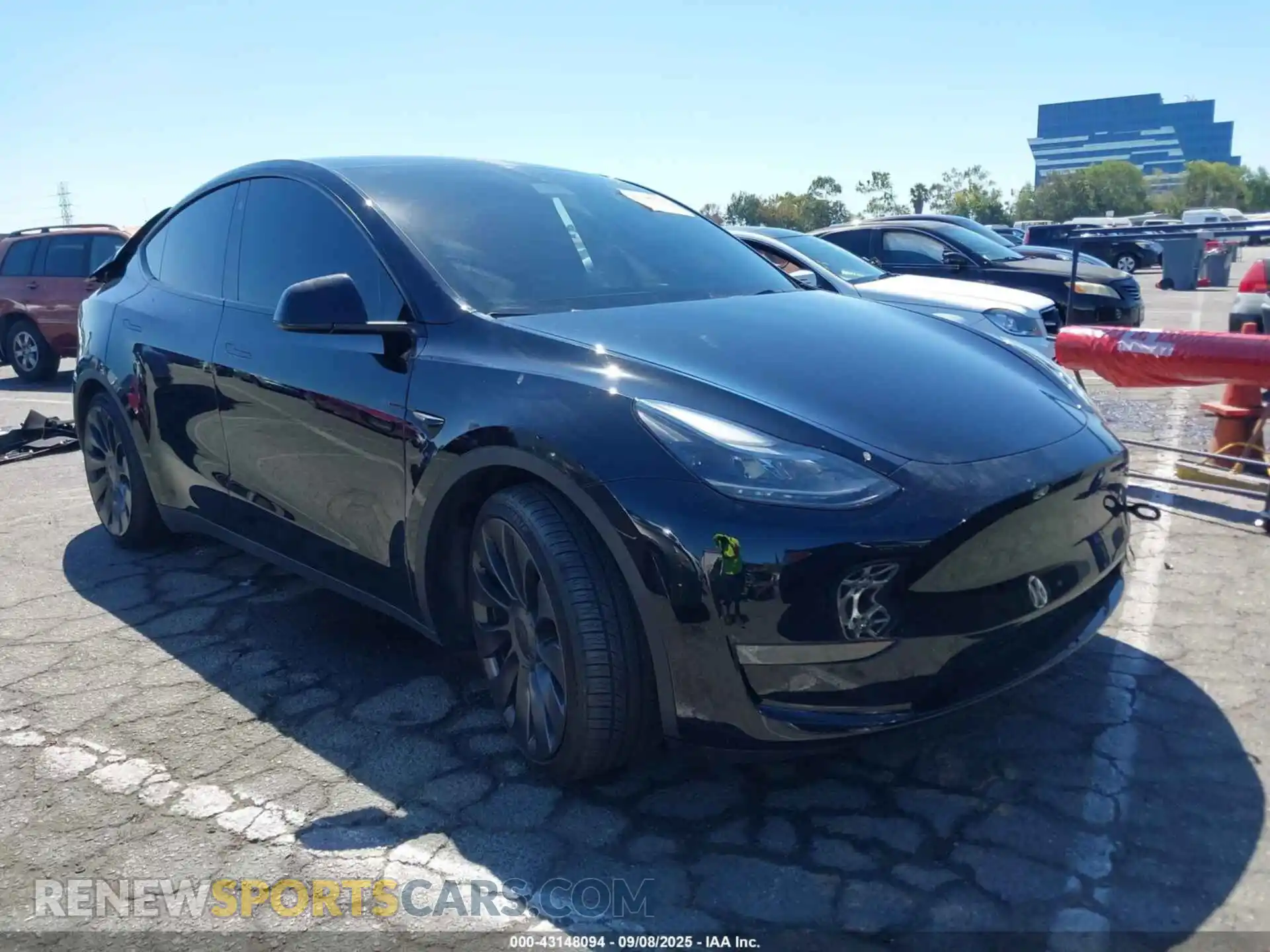 1 Photograph of a damaged car 7SAYGDEF9PF635882 TESLA MODEL Y 2023