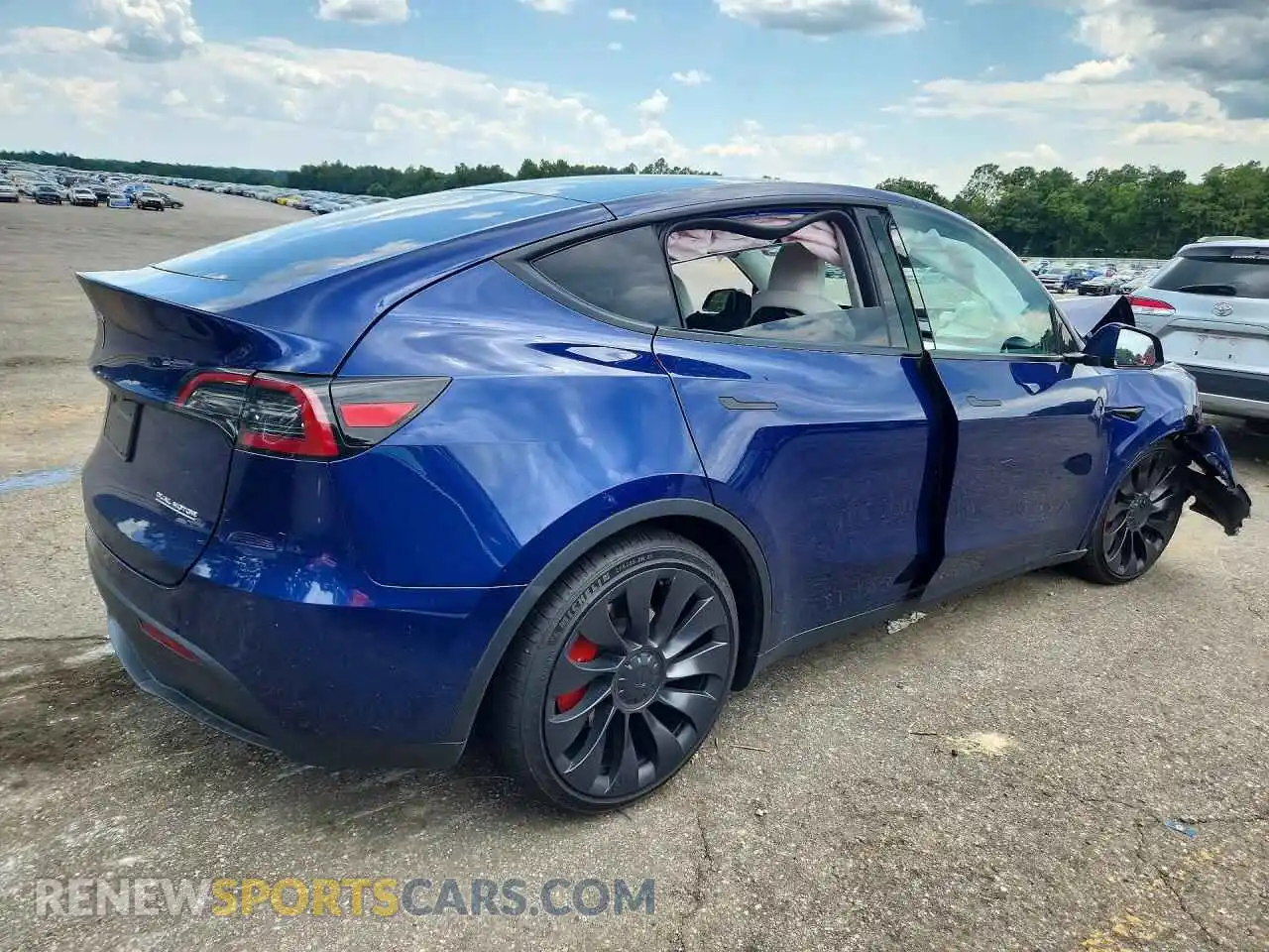 3 fotografías del automóvil dañado 7SAYGDEF9PF842689 TESLA MODEL Y 2023