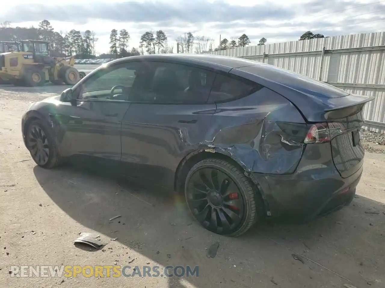 2 Photograph of a damaged car 7SAYGDEF9PF935356 TESLA MODEL Y 2023