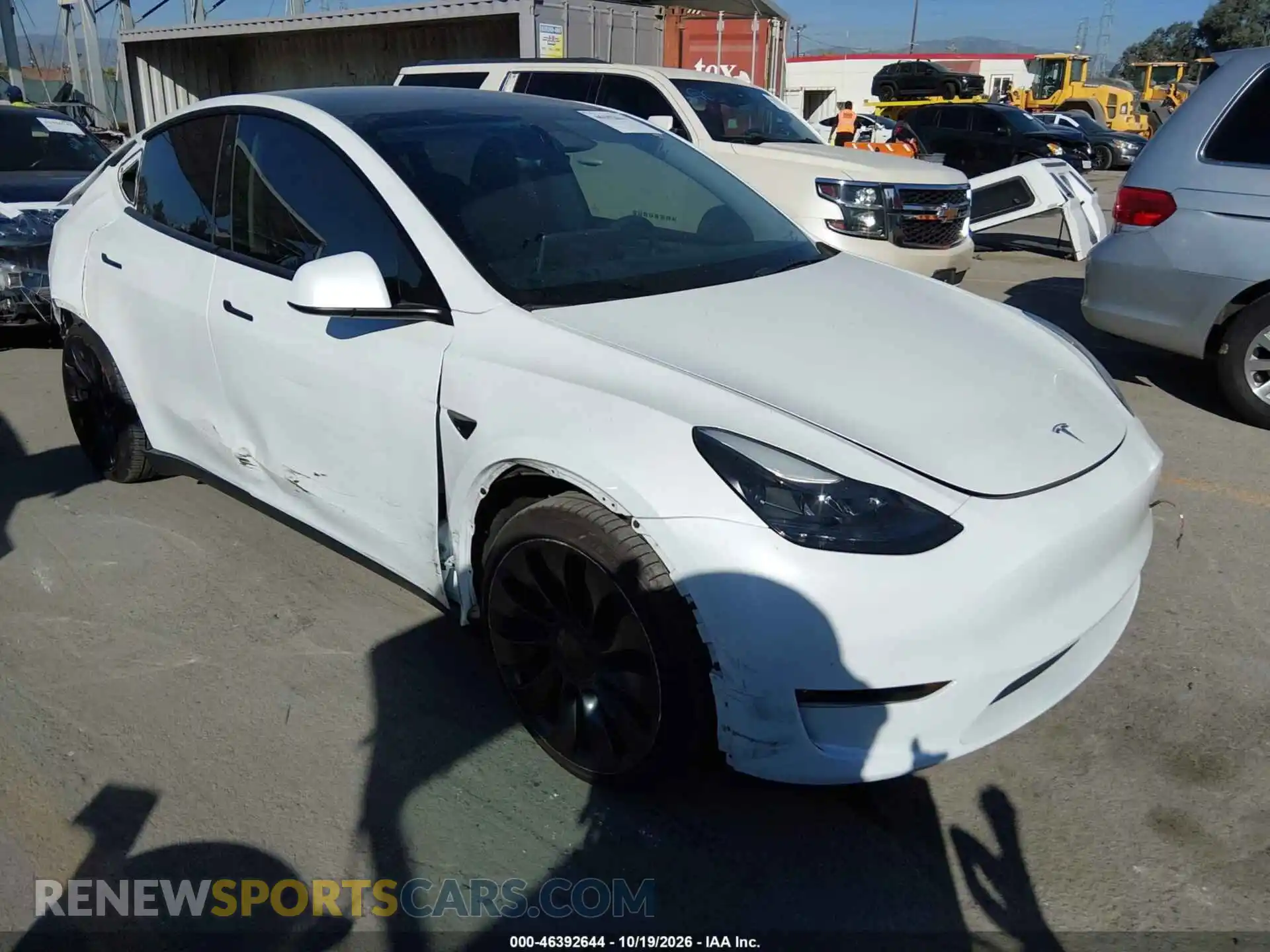 1 Photograph of a damaged car 7SAYGDEF9PF938760 TESLA MODEL Y 2023