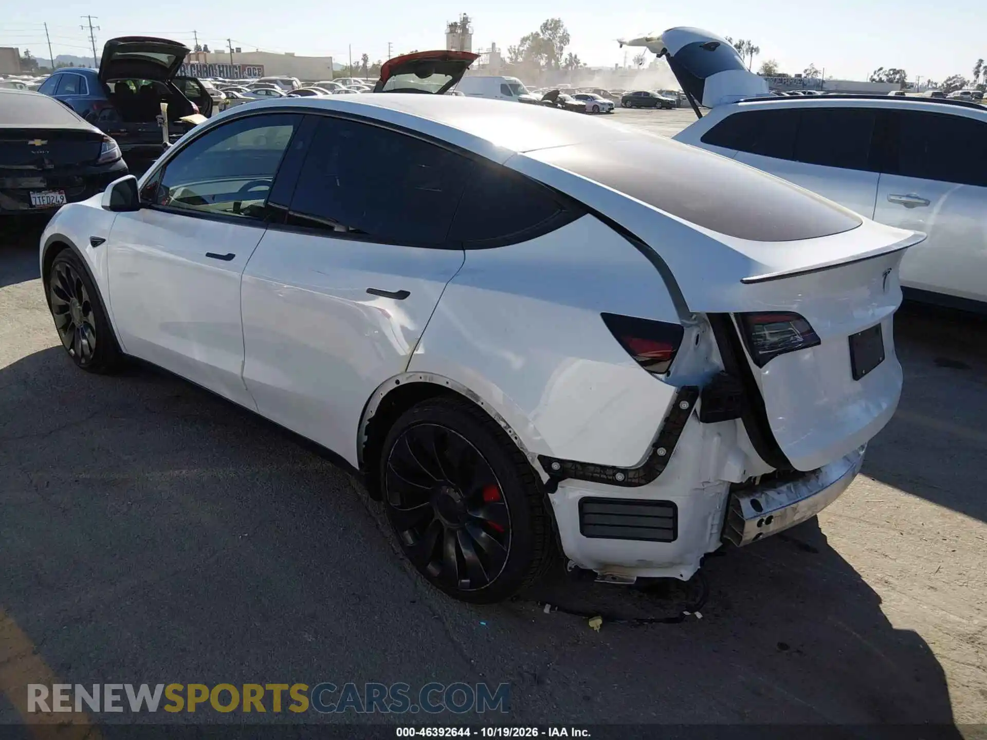3 Photograph of a damaged car 7SAYGDEF9PF938760 TESLA MODEL Y 2023