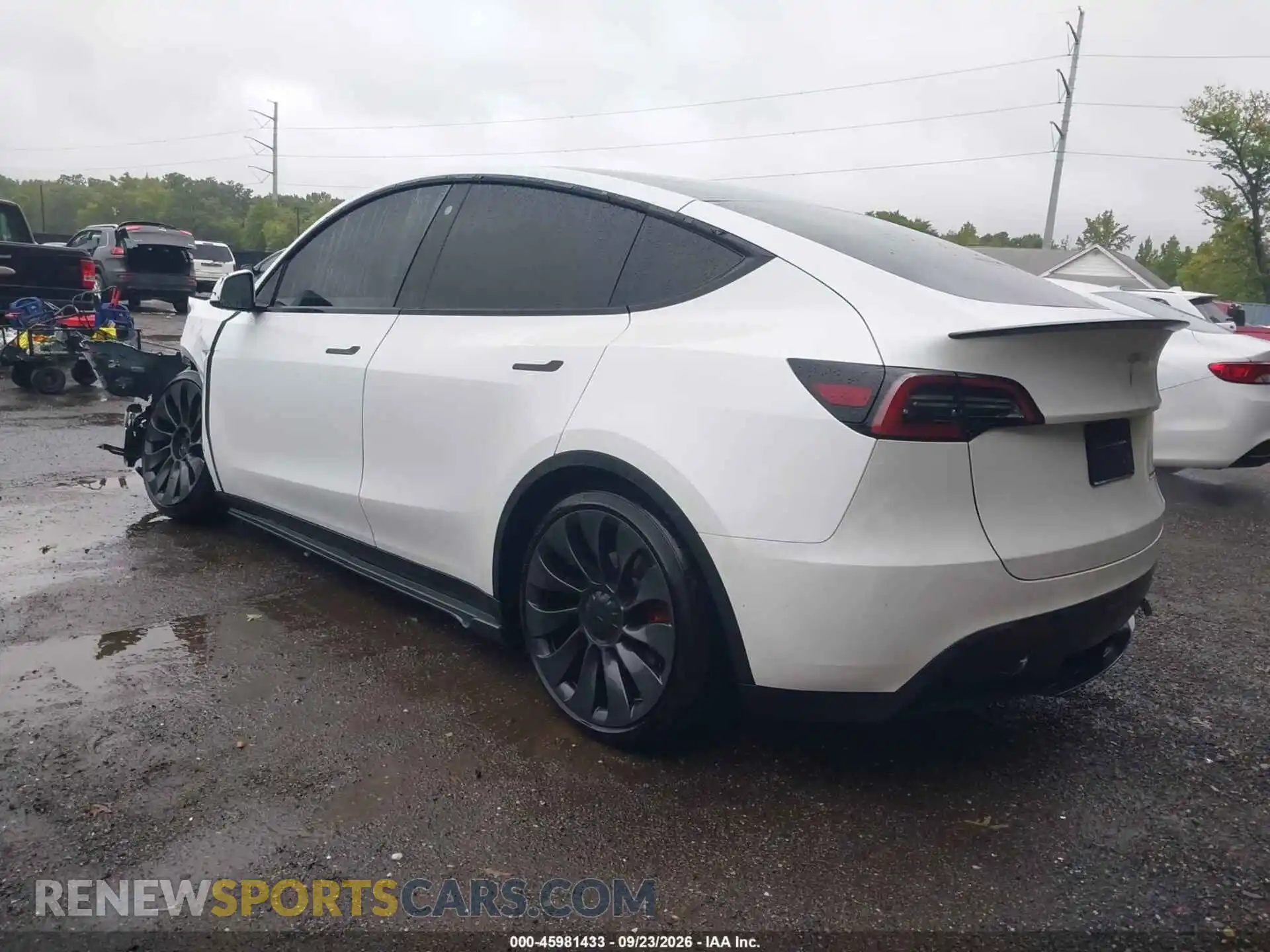 3 Photograph of a damaged car 7SAYGDEFXPF708340 TESLA MODEL Y 2023