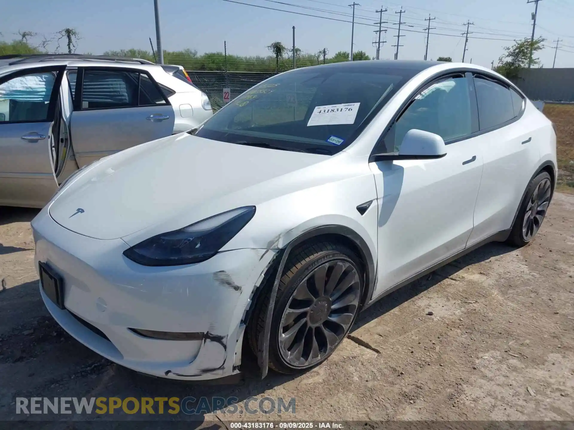 2 Photograph of a damaged car 7SAYGDEFXPF789968 TESLA MODEL Y 2023