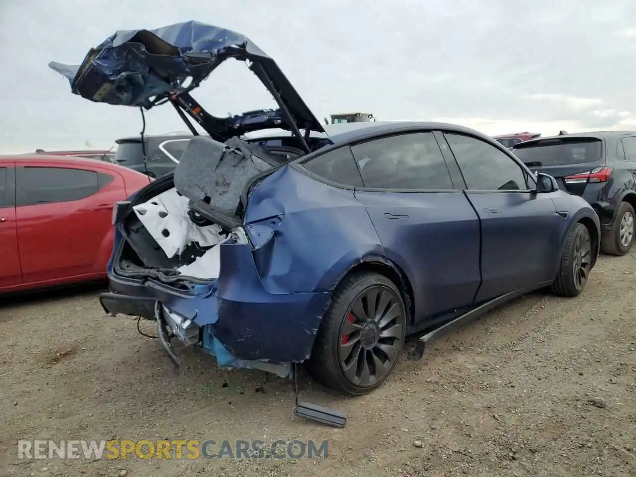 3 Photograph of a damaged car 7SAYGDEFXPF852079 TESLA MODEL Y 2023