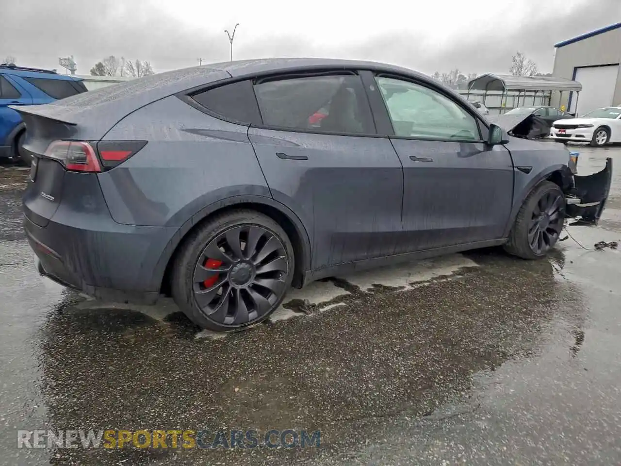 3 Photograph of a damaged car 7SAYGDEFXPF938976 TESLA MODEL Y 2023