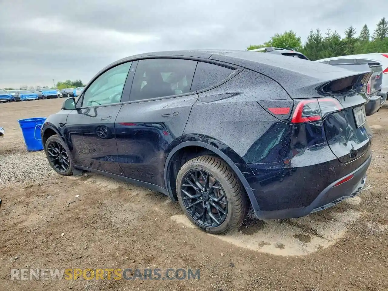 2 Photograph of a damaged car LRWYGDEE5PC162450 TESLA MODEL Y 2023