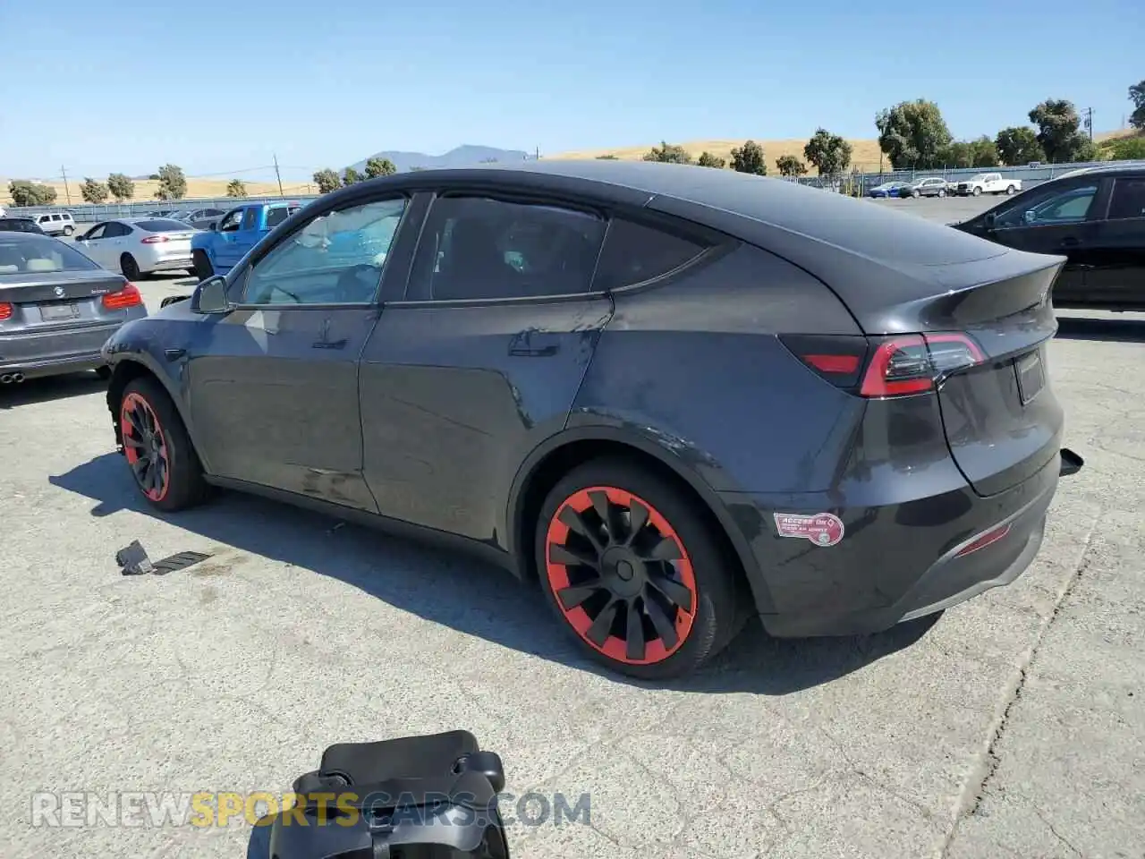 2 Photograph of a damaged car 7SAYGAEE0RF042615 TESLA MODEL Y 2024