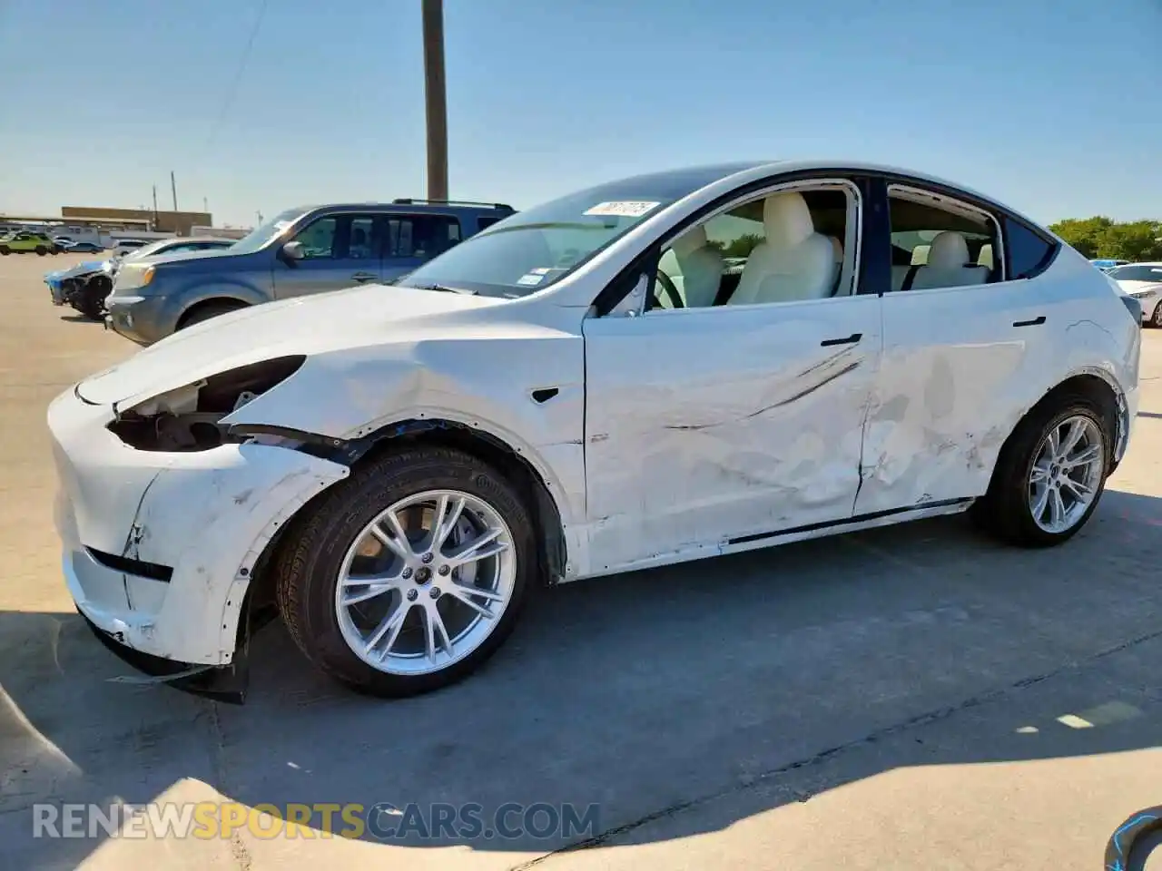 1 Photograph of a damaged car 7SAYGAEE0RF062444 TESLA MODEL Y 2024