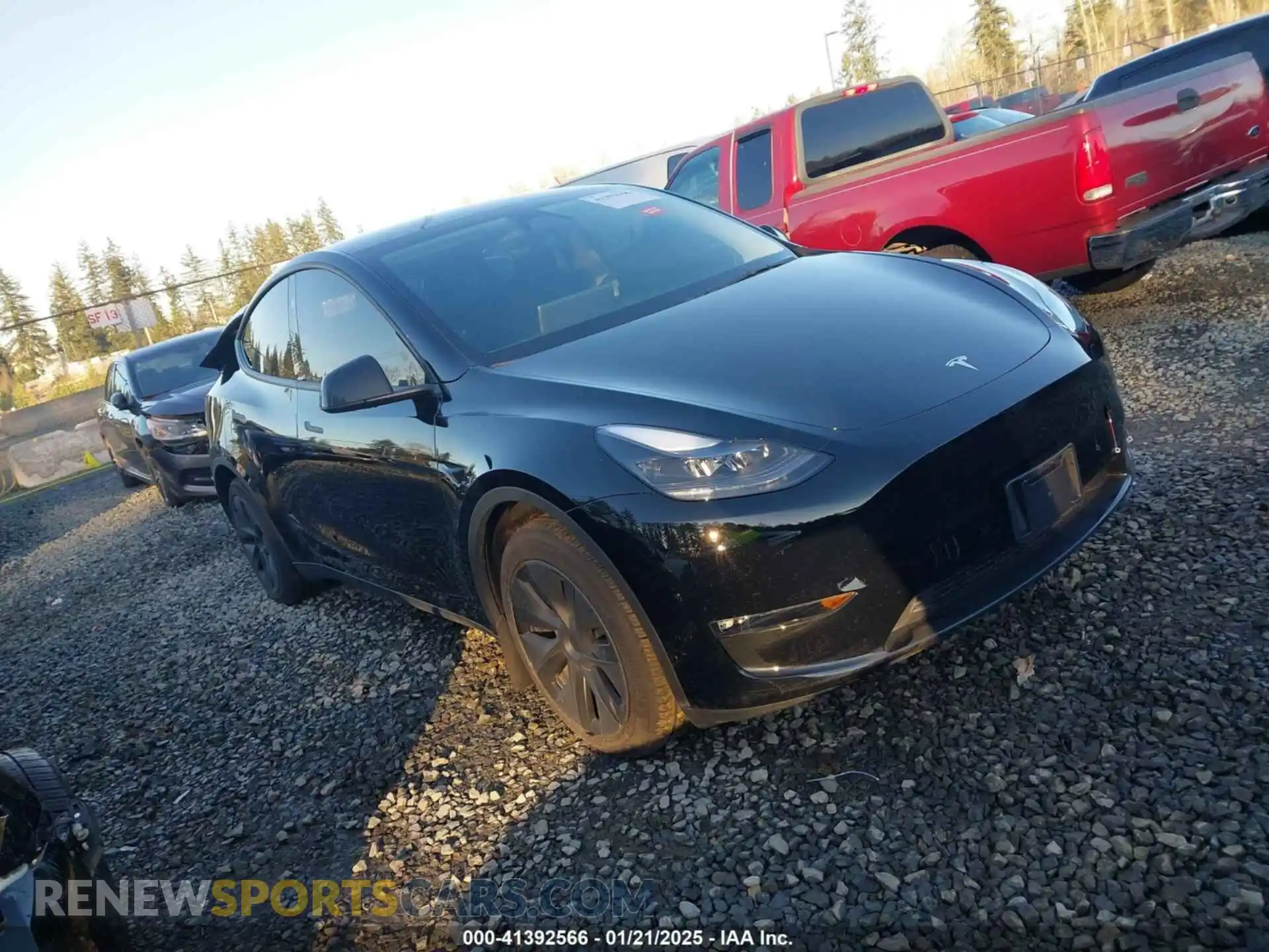 1 Photograph of a damaged car 7SAYGAEE0RF128930 TESLA MODEL Y 2024