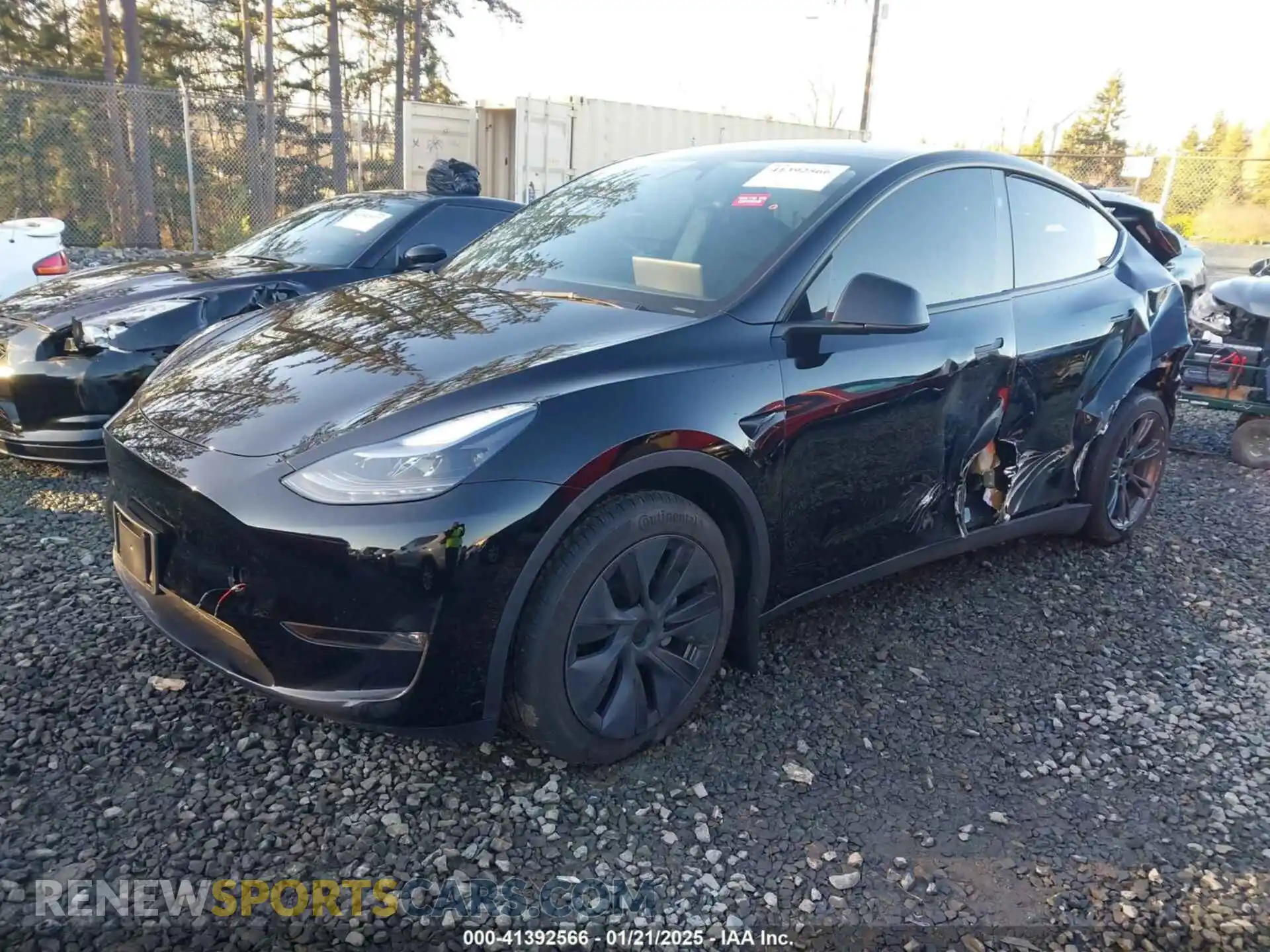 2 Photograph of a damaged car 7SAYGAEE0RF128930 TESLA MODEL Y 2024