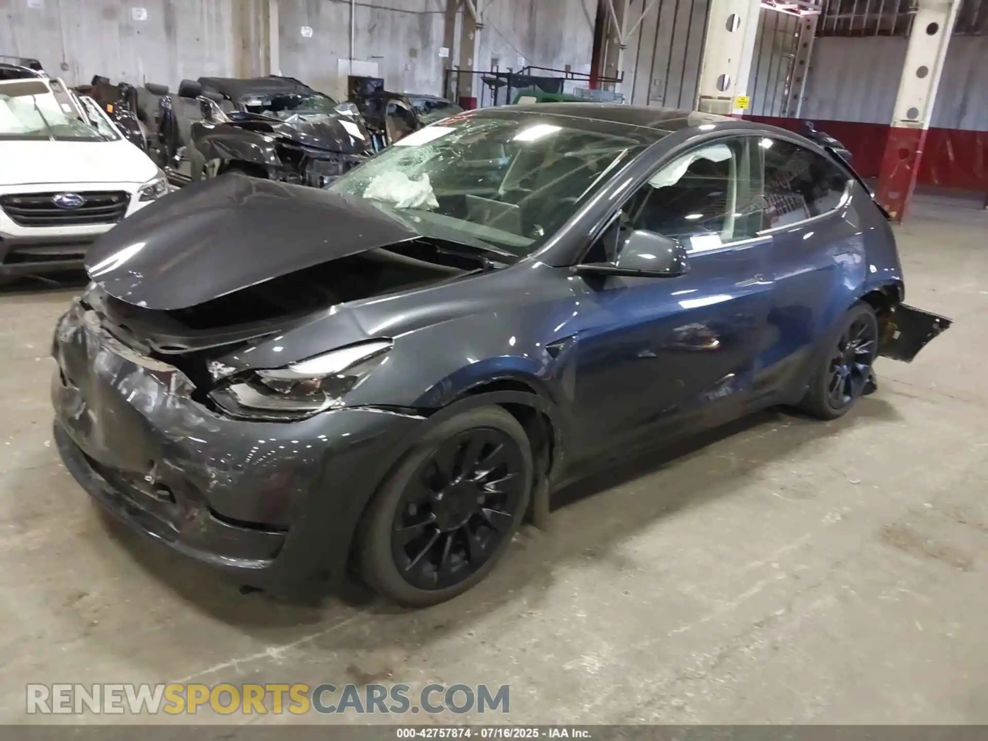 2 Photograph of a damaged car 7SAYGAEE2RF071436 TESLA MODEL Y 2024