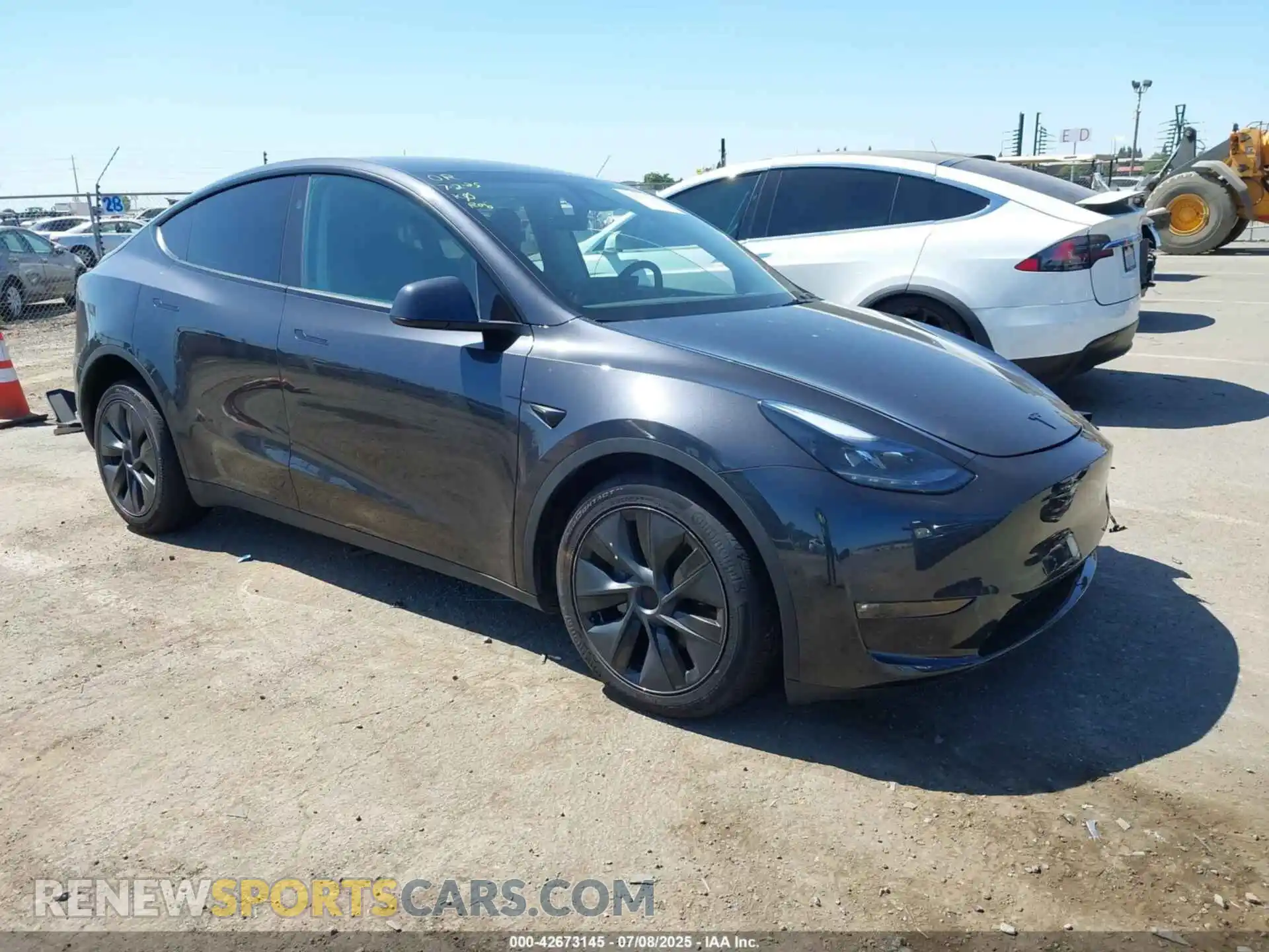 1 Photograph of a damaged car 7SAYGAEE2RF124068 TESLA MODEL Y 2024