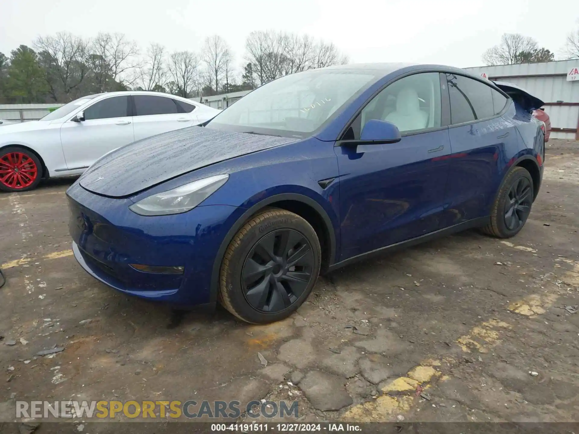 2 Photograph of a damaged car 7SAYGAEE2RF160116 TESLA MODEL Y 2024