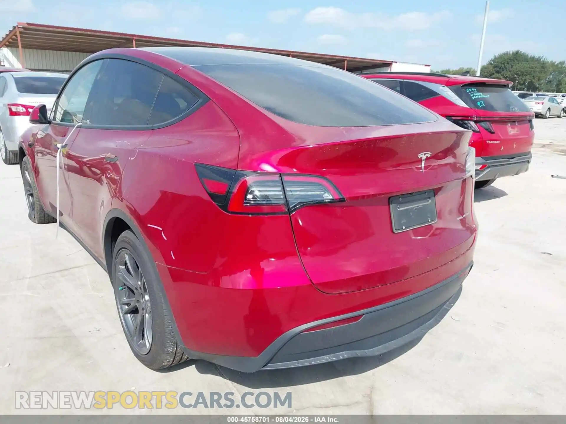 3 Photograph of a damaged car 7SAYGAEE2RF210044 TESLA MODEL Y 2024