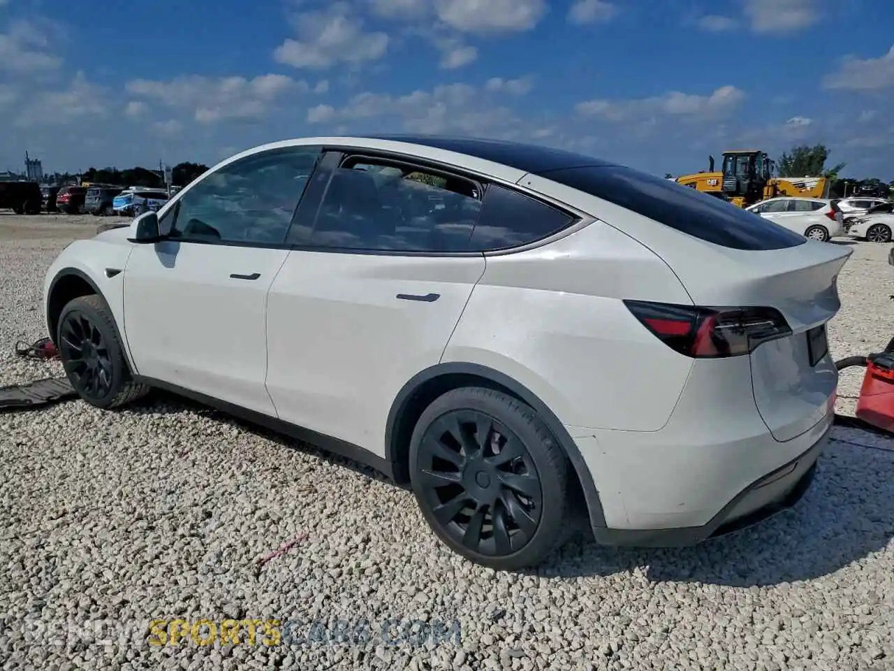 2 Photograph of a damaged car 7SAYGAEE5RF033697 TESLA MODEL Y 2024