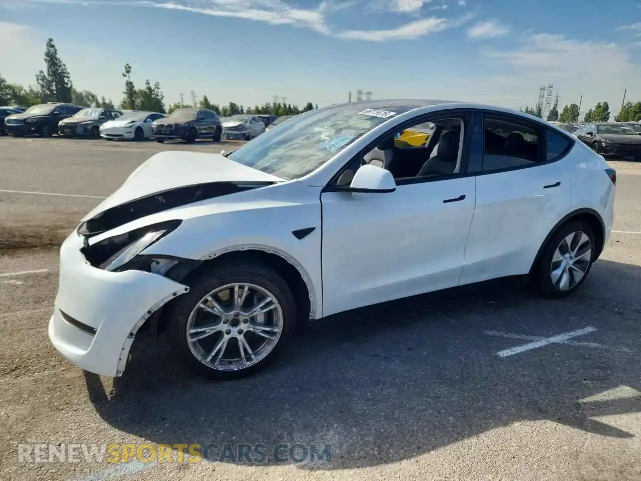 1 Photograph of a damaged car 7SAYGAEE5RF059930 TESLA MODEL Y 2024