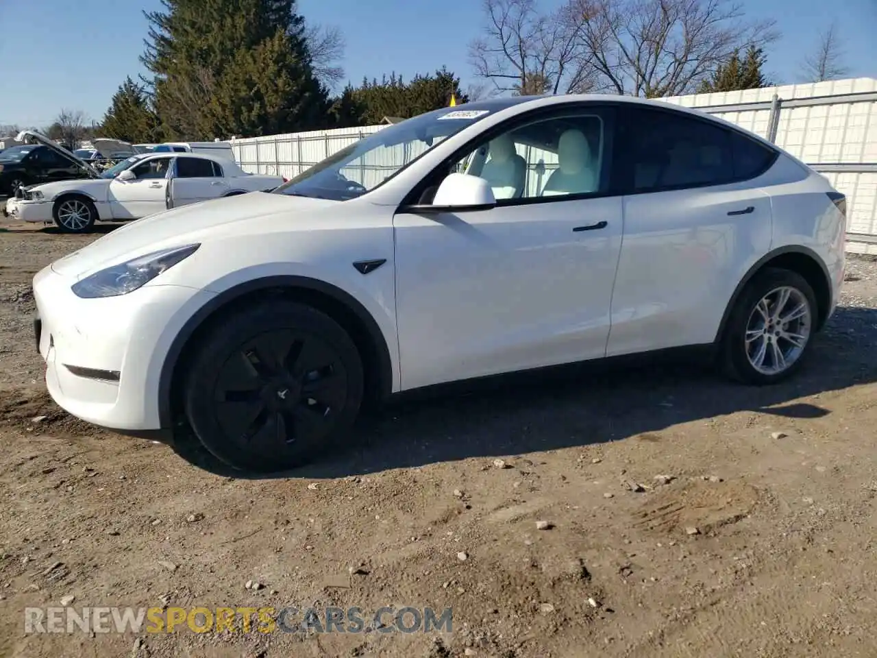 1 Photograph of a damaged car 7SAYGAEE5RF064240 TESLA MODEL Y 2024