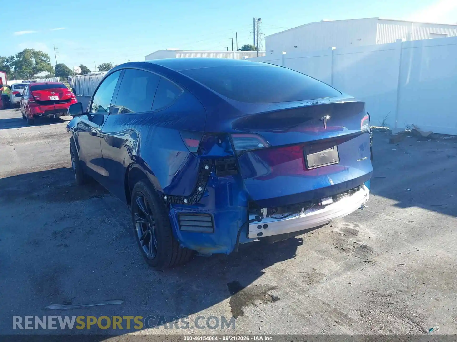 3 Photograph of a damaged car 7SAYGAEE5RF129426 TESLA MODEL Y 2024