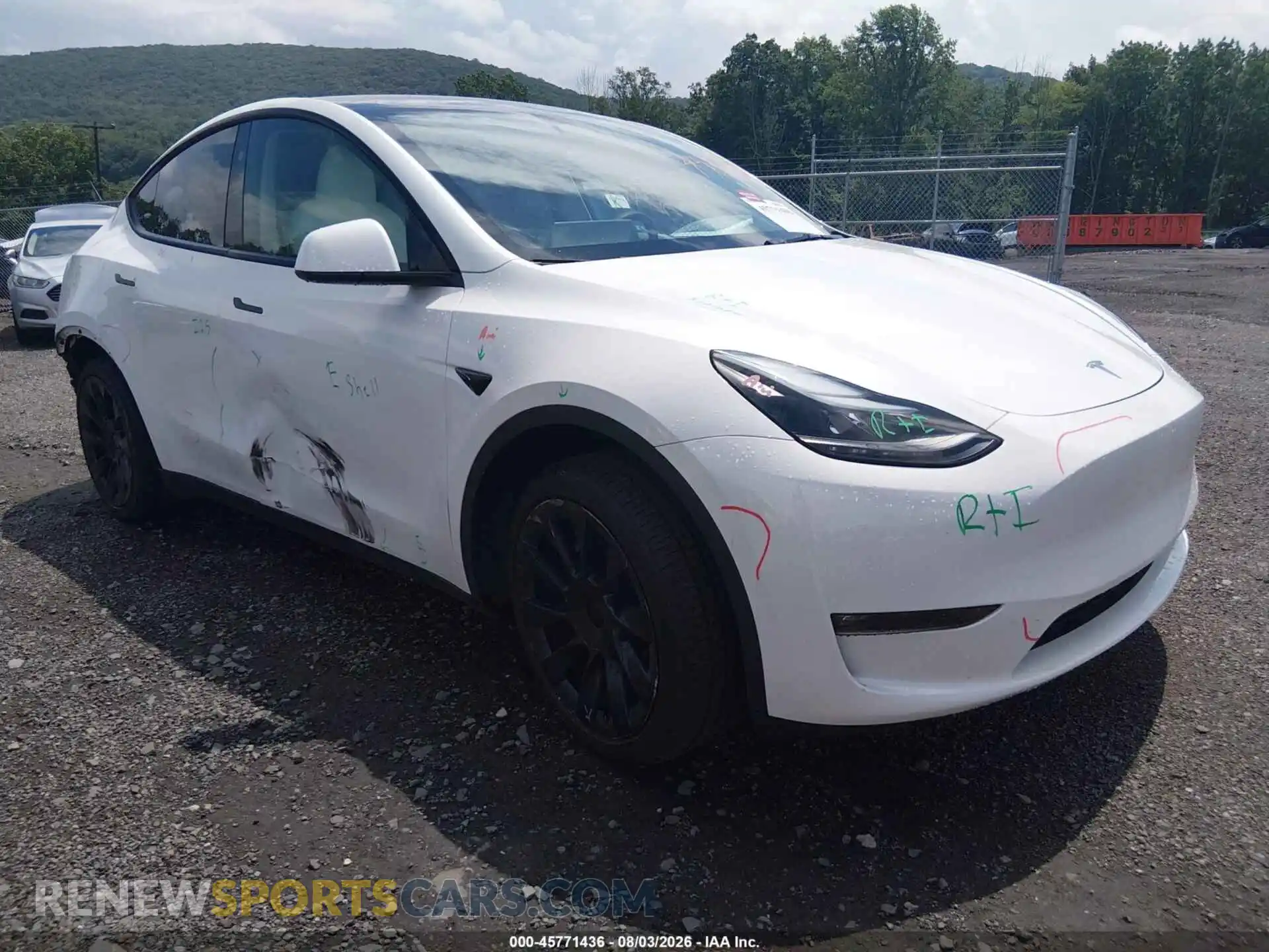1 Photograph of a damaged car 7SAYGAEE5RF993361 TESLA MODEL Y 2024