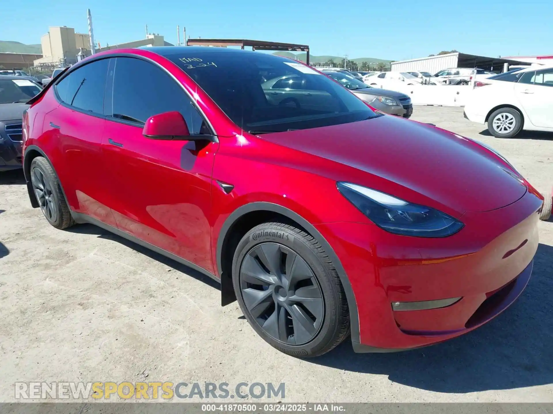 1 Photograph of a damaged car 7SAYGAEE6RF152066 TESLA MODEL Y 2024