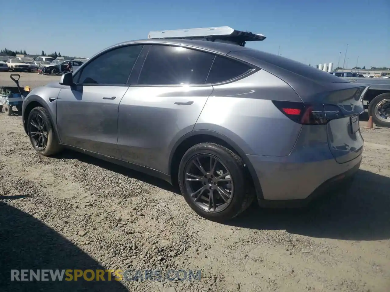 2 Photograph of a damaged car 7SAYGAEE6RF178439 TESLA MODEL Y 2024