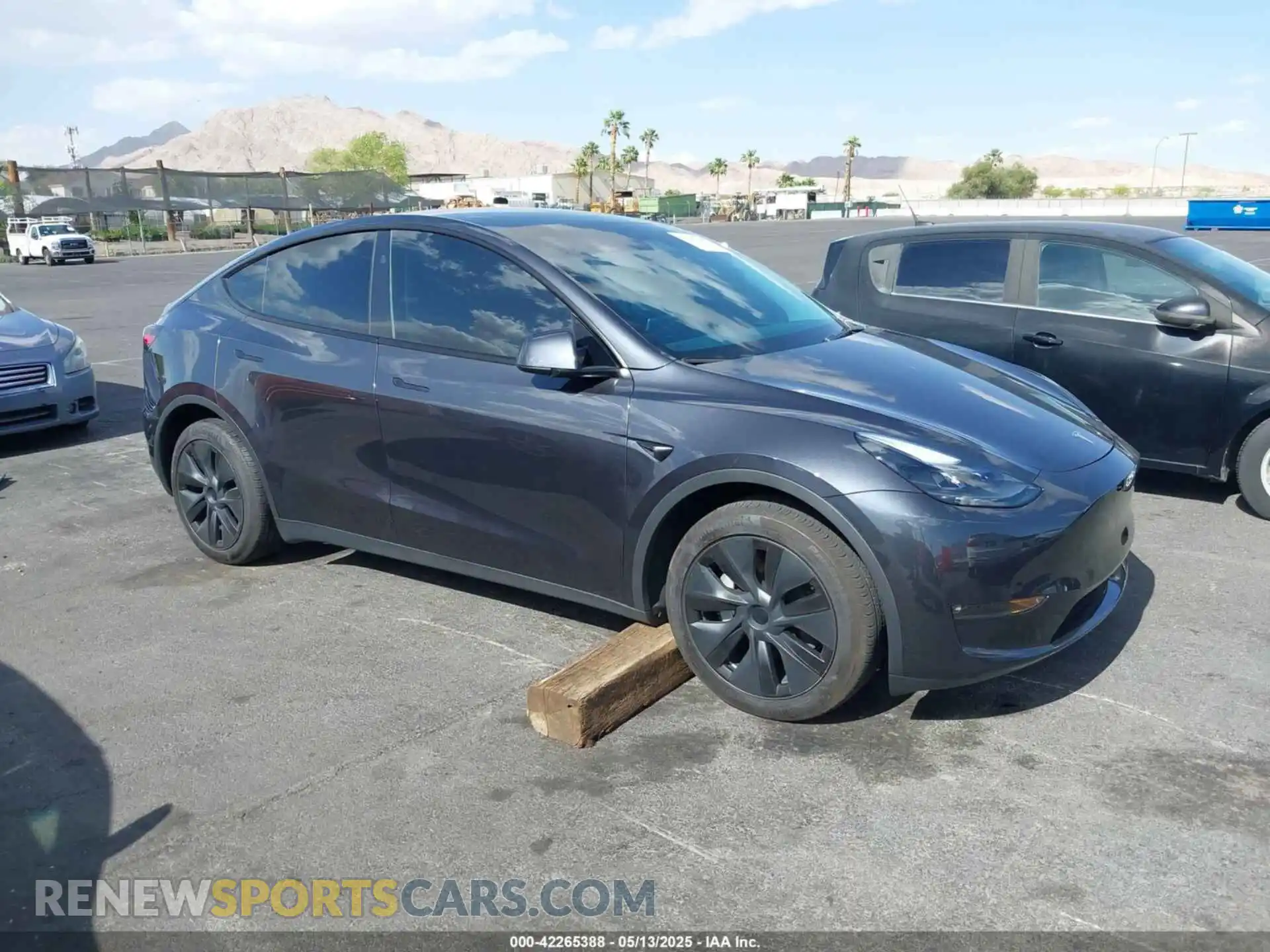 1 Фотография поврежденного автомобиля 7SAYGAEE7RF119884 TESLA MODEL Y 2024