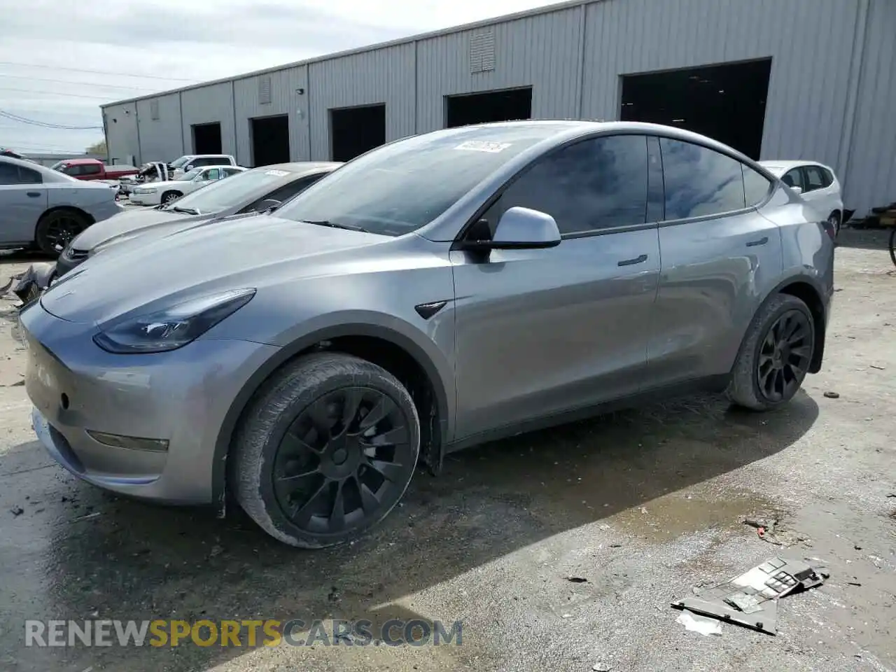 1 Photograph of a damaged car 7SAYGAEE7RF193127 TESLA MODEL Y 2024