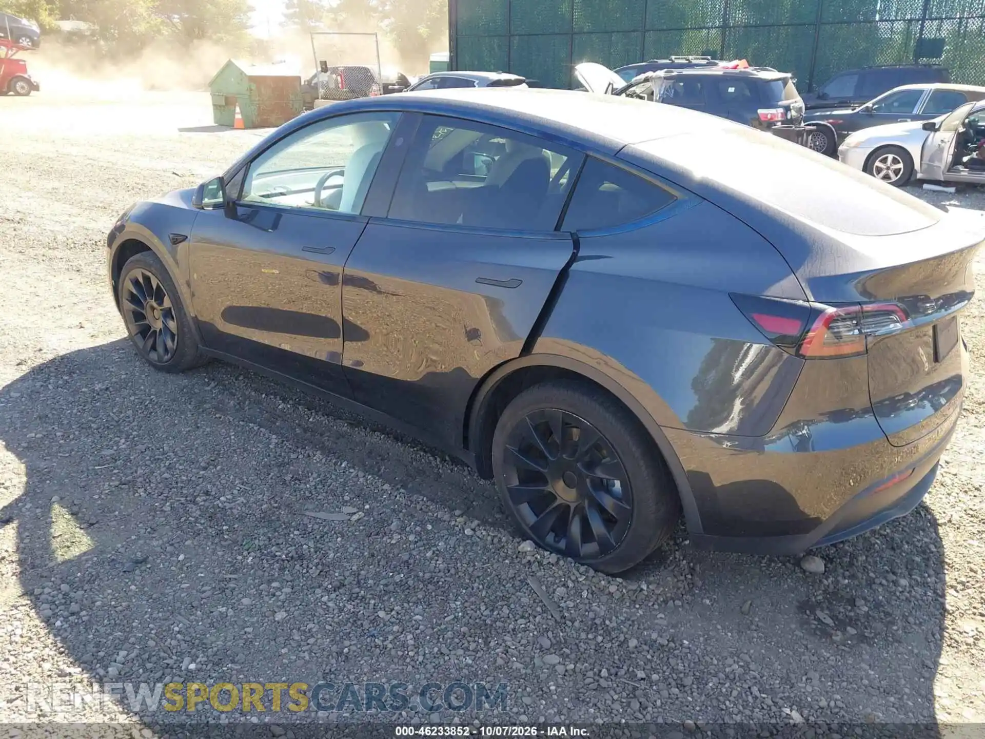 3 Photograph of a damaged car 7SAYGAEE7RF994642 TESLA MODEL Y 2024