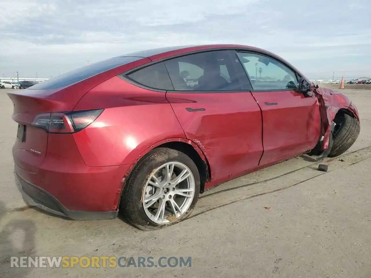 3 Photograph of a damaged car 7SAYGAEE8RF081789 TESLA MODEL Y 2024