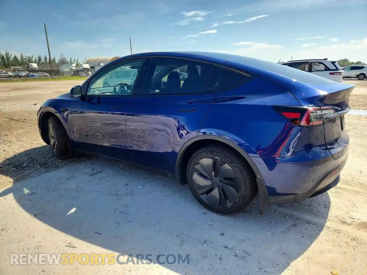 2 Photograph of a damaged car 7SAYGAEE8RF100874 TESLA MODEL Y 2024