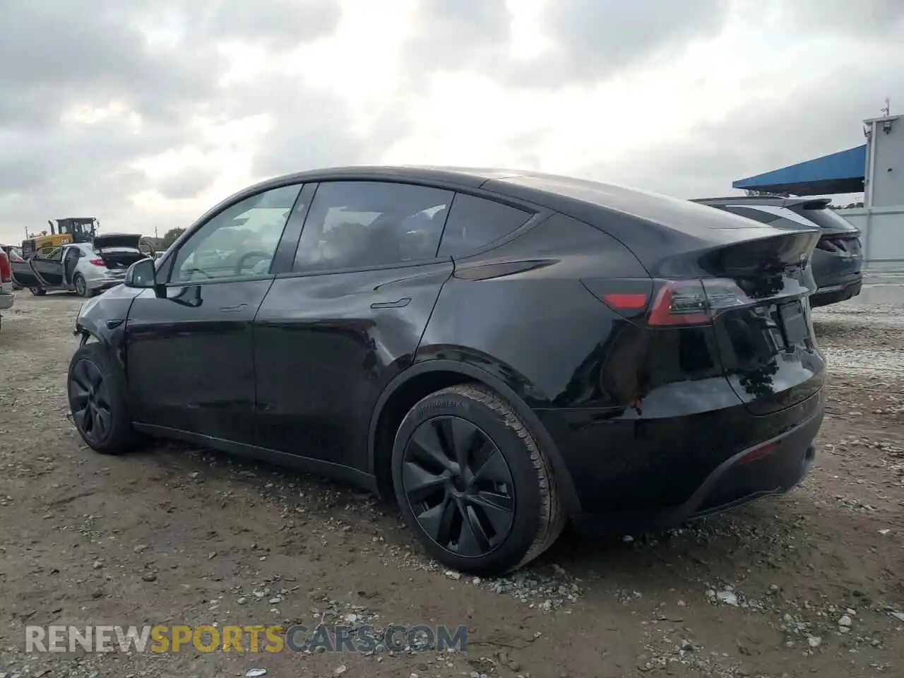 2 fotografías del automóvil dañado 7SAYGAEE8RF184937 TESLA MODEL Y 2024