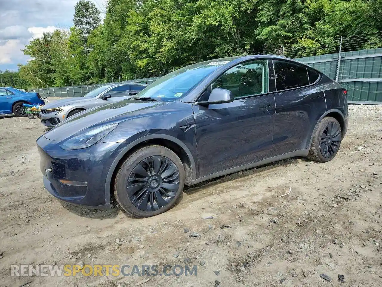 1 Photograph of a damaged car 7SAYGAEE9RF020807 TESLA MODEL Y 2024
