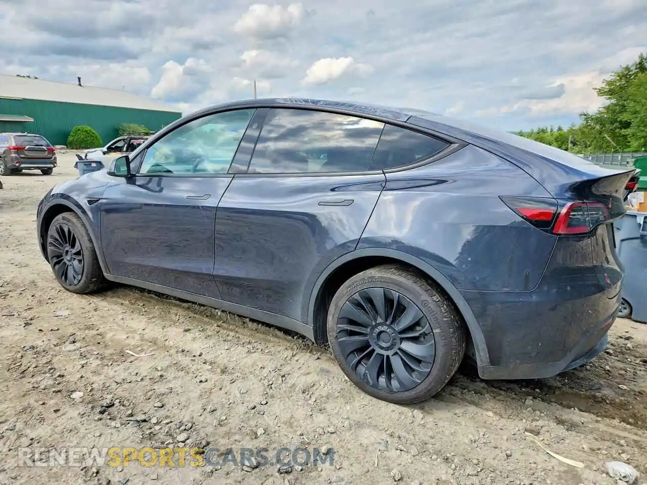 2 Photograph of a damaged car 7SAYGAEE9RF020807 TESLA MODEL Y 2024