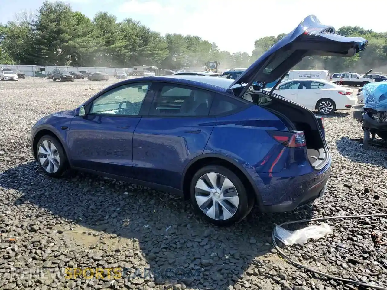 2 Photograph of a damaged car 7SAYGAEE9RF072132 TESLA MODEL Y 2024