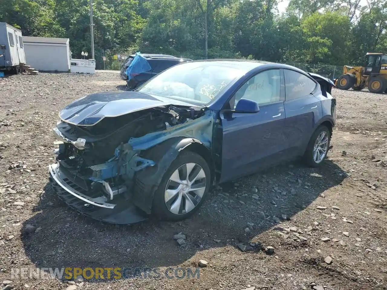 1 Photograph of a damaged car 7SAYGAEEXRF983702 TESLA MODEL Y 2024
