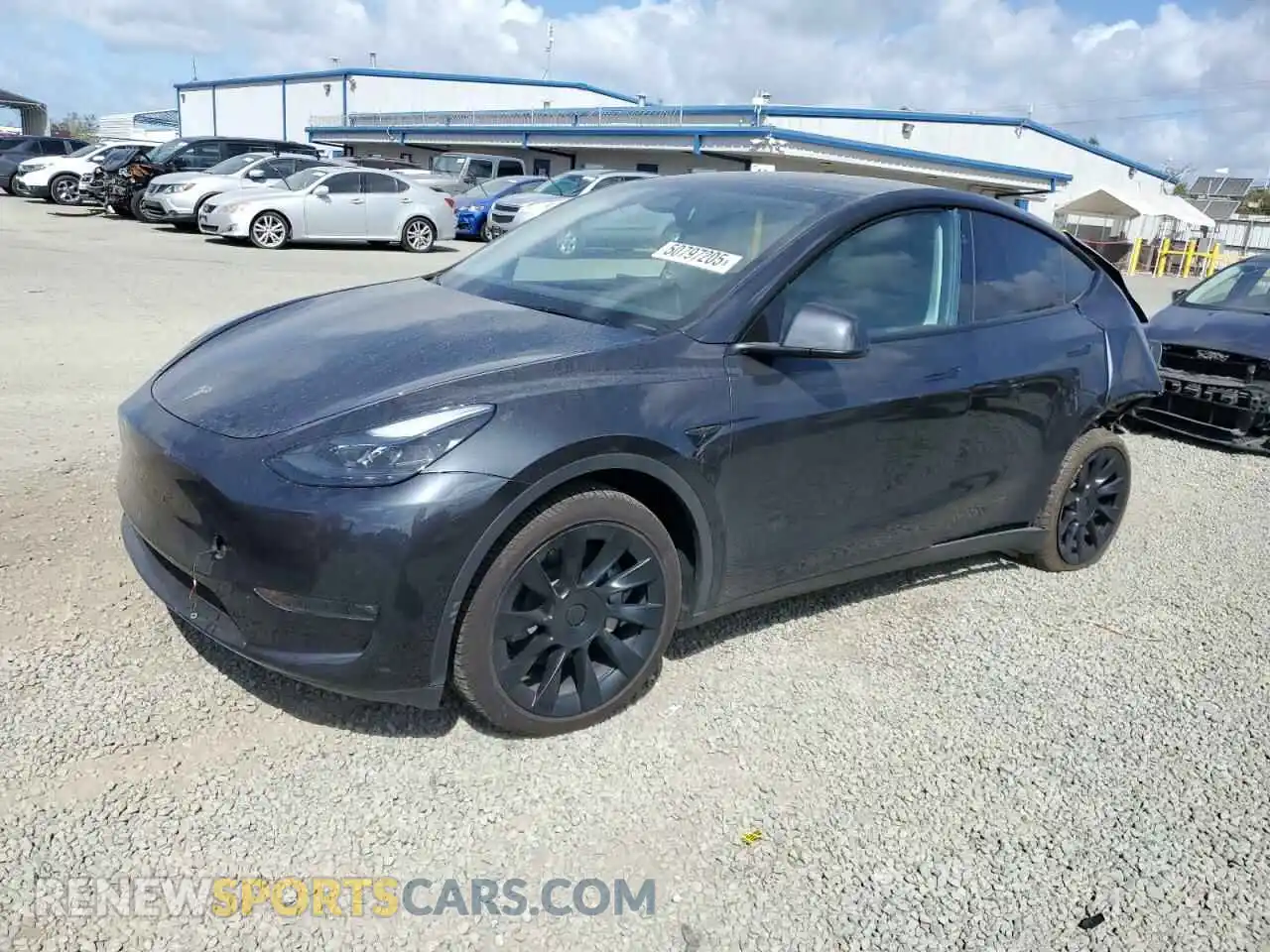 1 Photograph of a damaged car 7SAYGAEEXRF988799 TESLA MODEL Y 2024