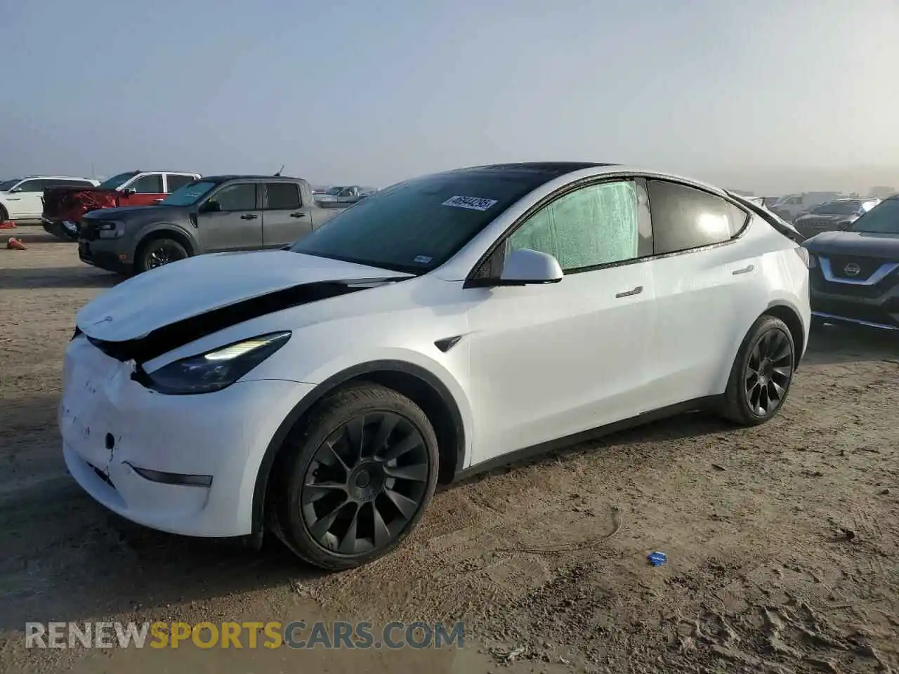 1 Photograph of a damaged car 7SAYGDED0RA311315 TESLA MODEL Y 2024