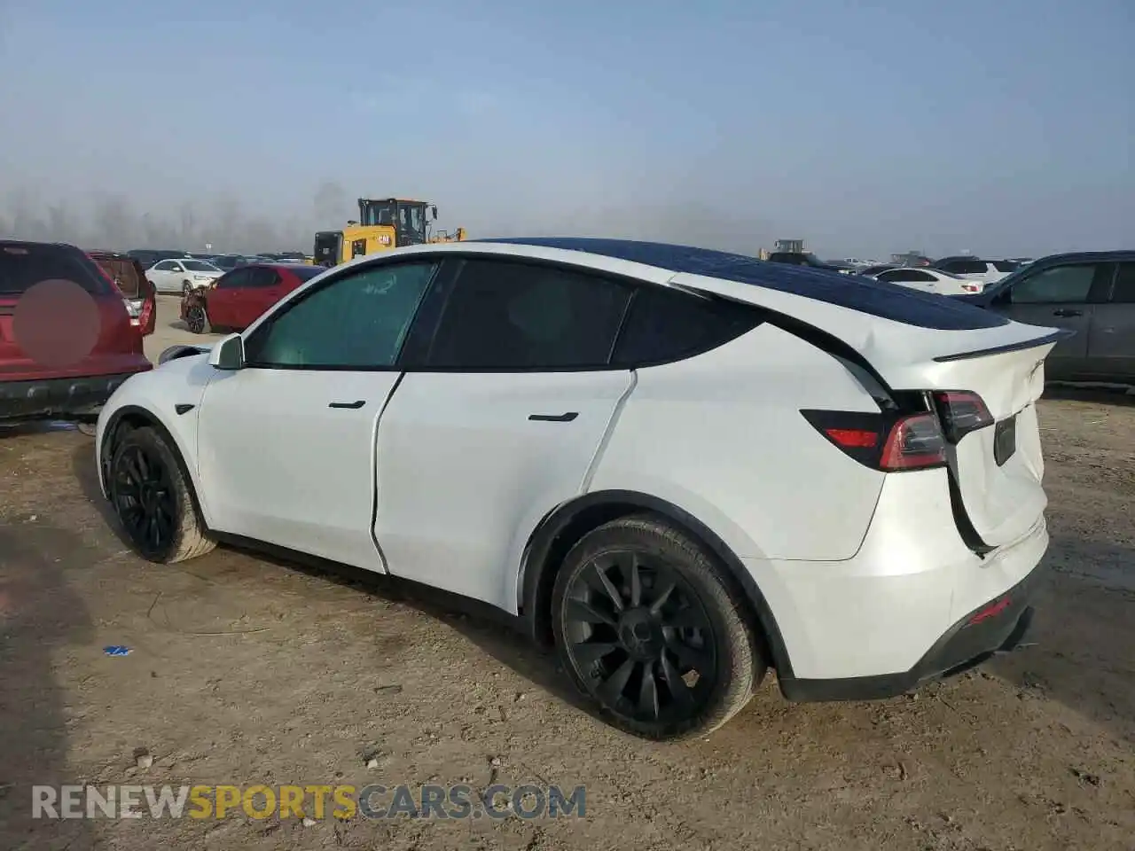 2 Photograph of a damaged car 7SAYGDED0RA311315 TESLA MODEL Y 2024