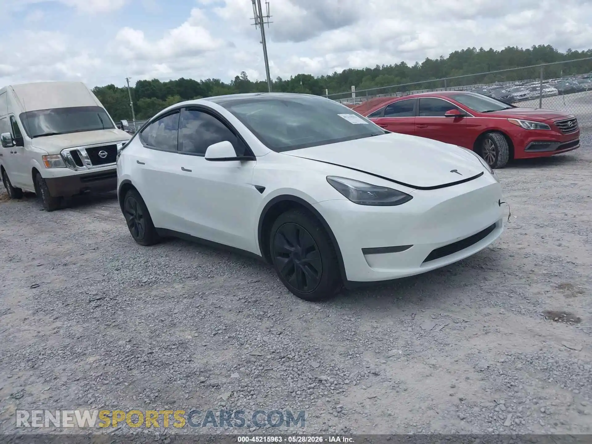 1 Photograph of a damaged car 7SAYGDED0RA328180 TESLA MODEL Y 2024