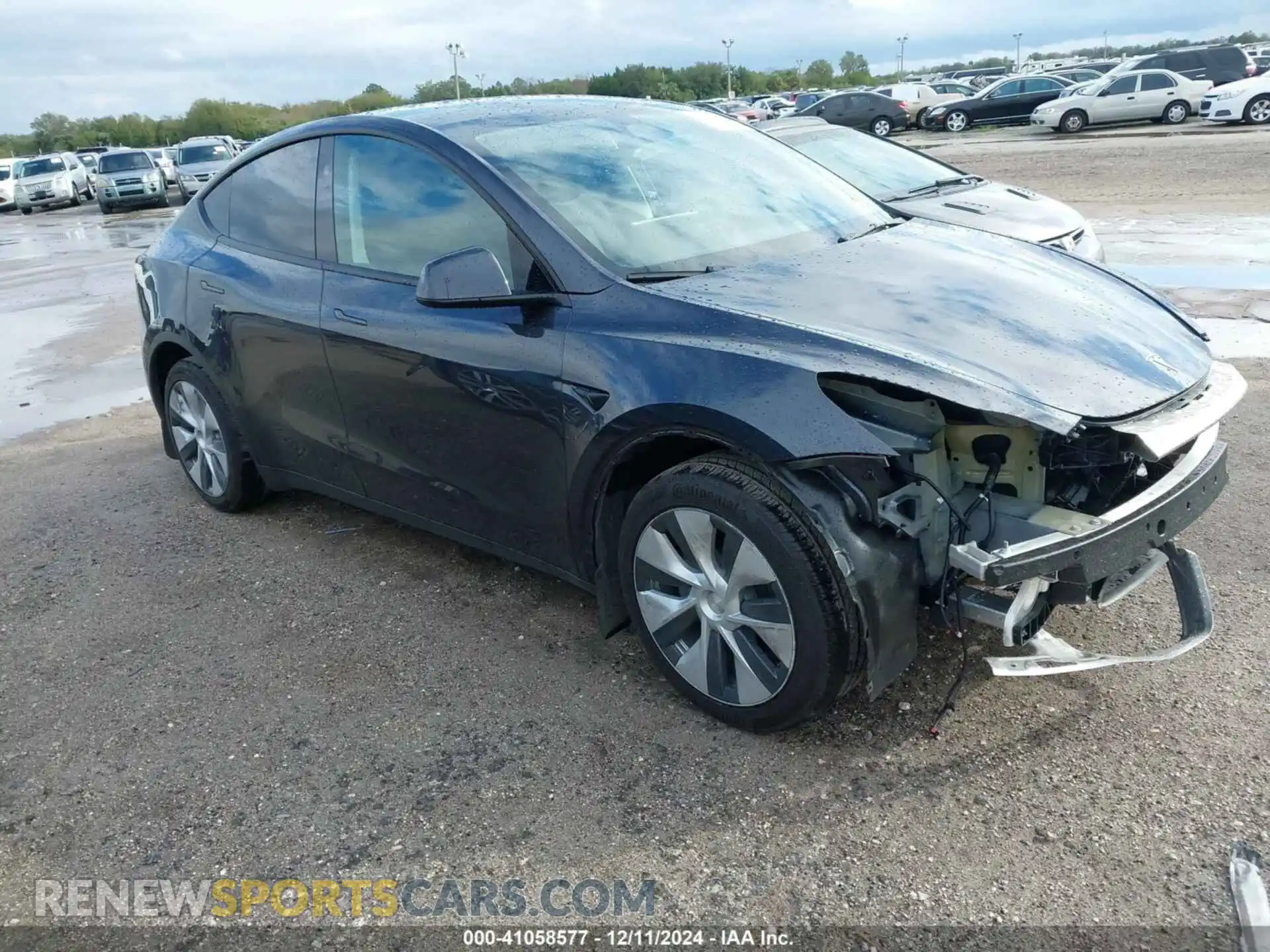 1 Photograph of a damaged car 7SAYGDED0RF032868 TESLA MODEL Y 2024