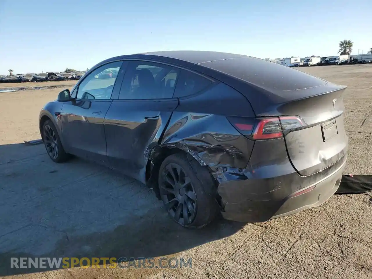 2 Photograph of a damaged car 7SAYGDED0RF040677 TESLA MODEL Y 2024