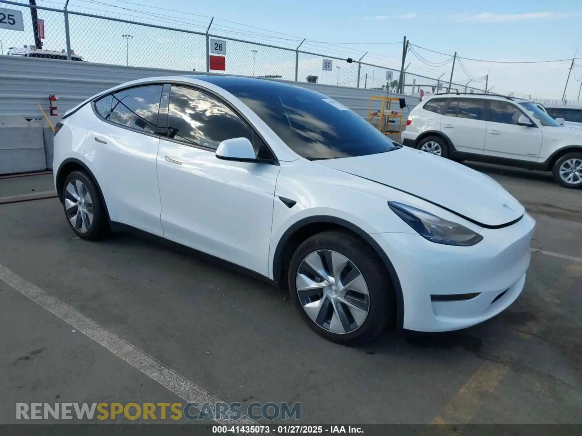 1 fotografías del automóvil dañado 7SAYGDED1RF004738 TESLA MODEL Y 2024