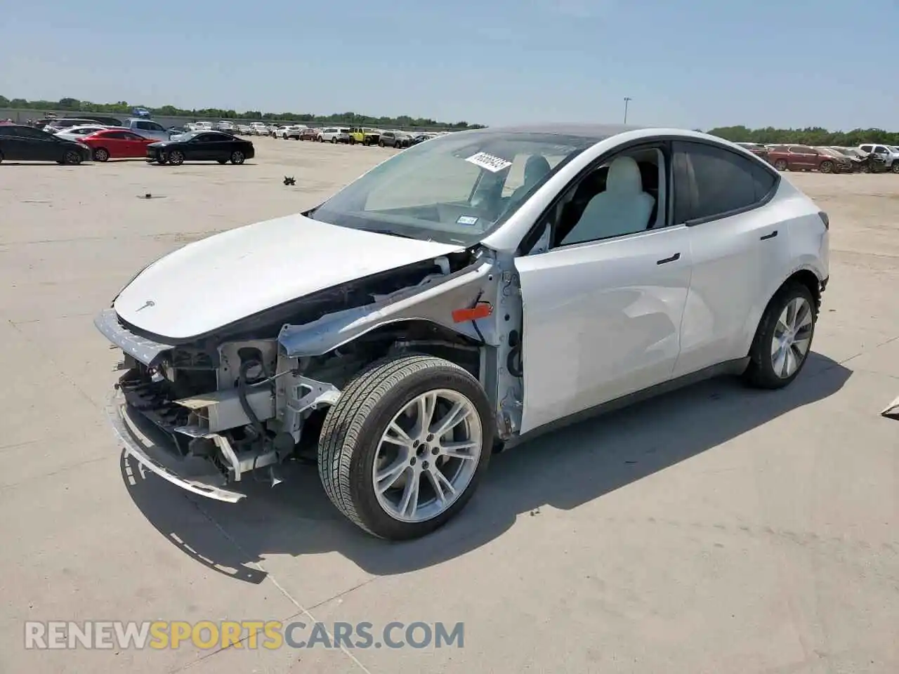 1 Photograph of a damaged car 7SAYGDED1RF085594 TESLA MODEL Y 2024