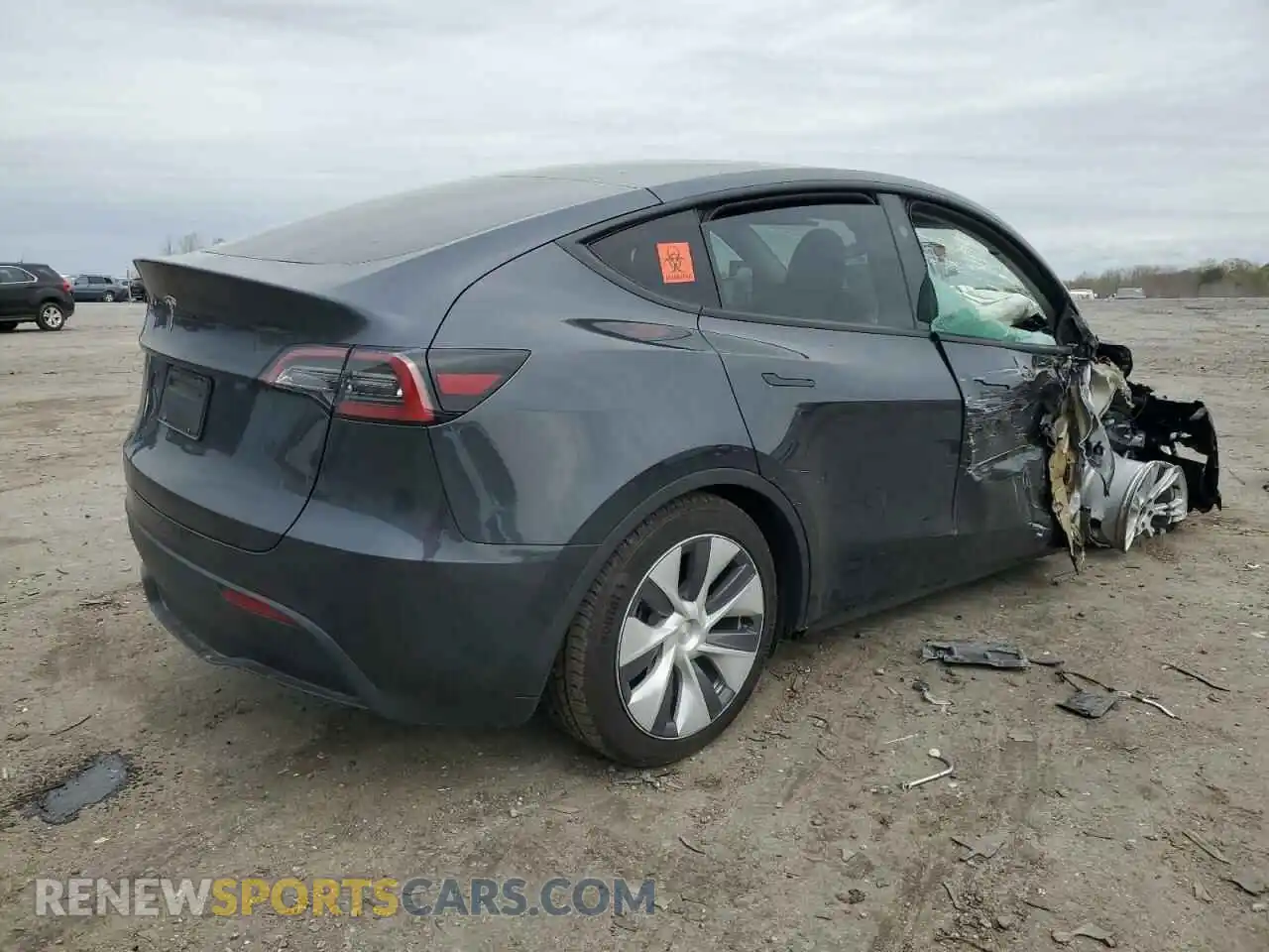 3 Photograph of a damaged car 7SAYGDED1RF092027 TESLA MODEL Y 2024