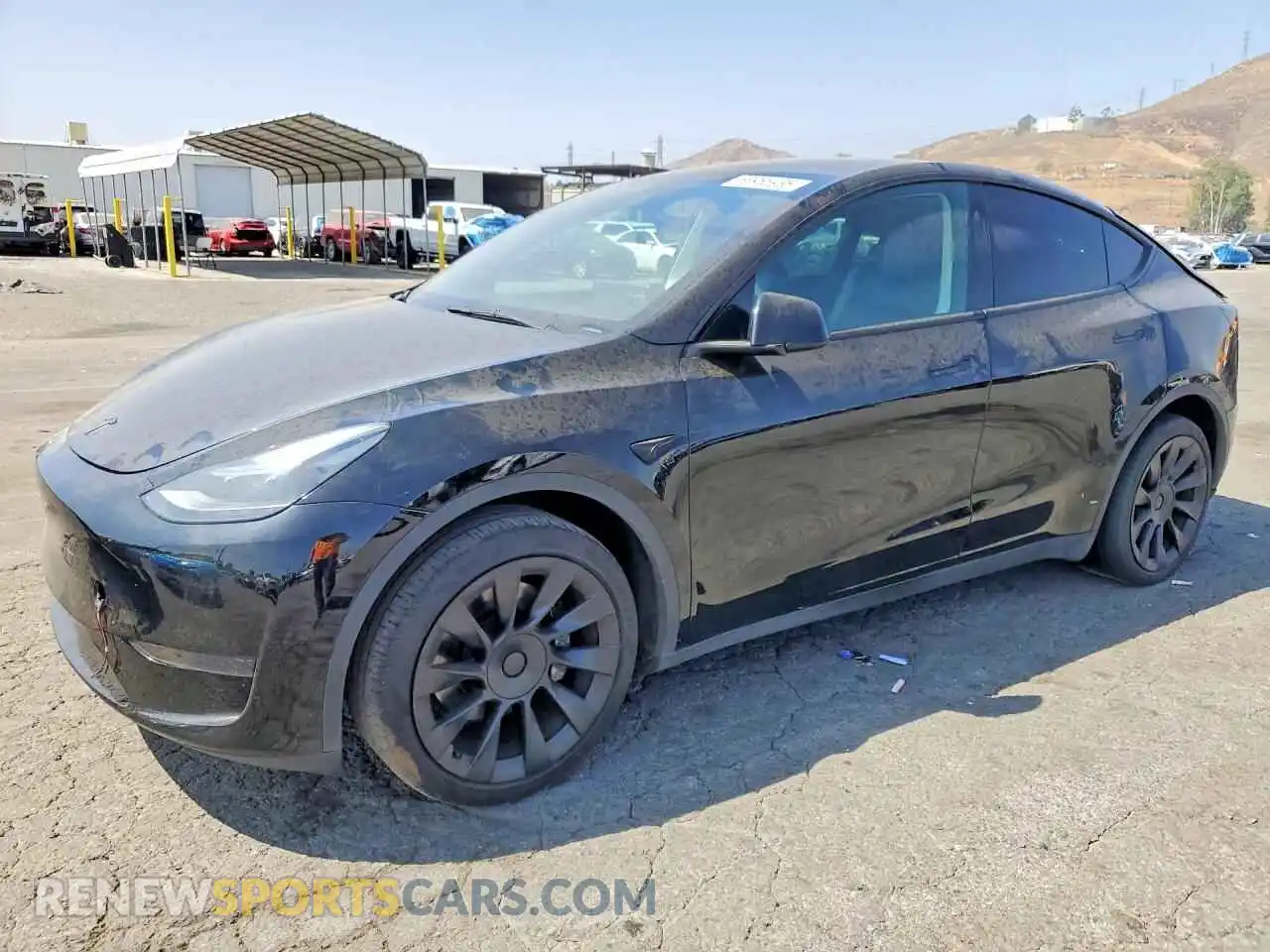 1 Photograph of a damaged car 7SAYGDED1RF102734 TESLA MODEL Y 2024