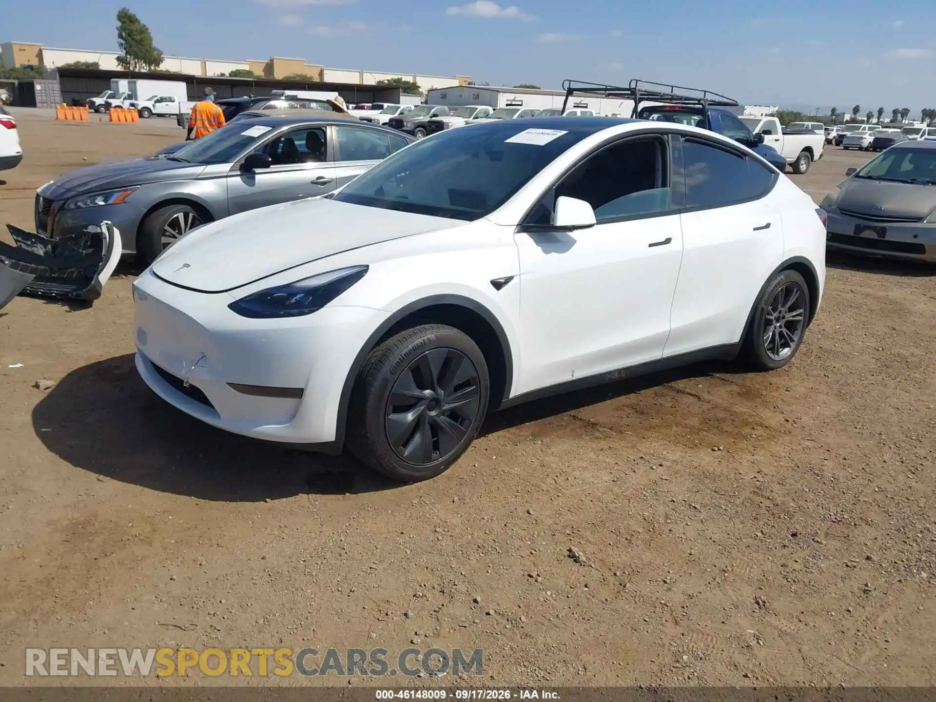 2 Photograph of a damaged car 7SAYGDED1RF168894 TESLA MODEL Y 2024